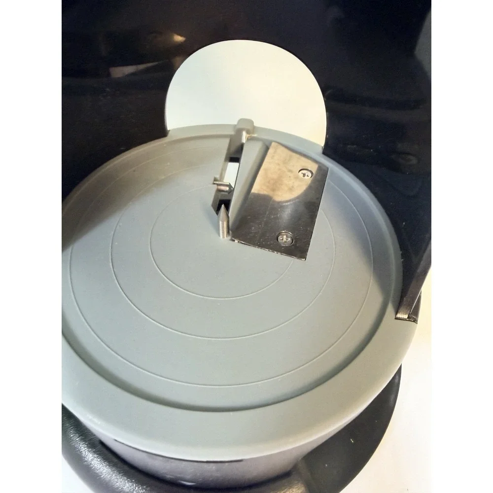 Pampered Chef Veggie Spiralizer Cutter Zoddles Vegetable Noodles Kitchen Gadget